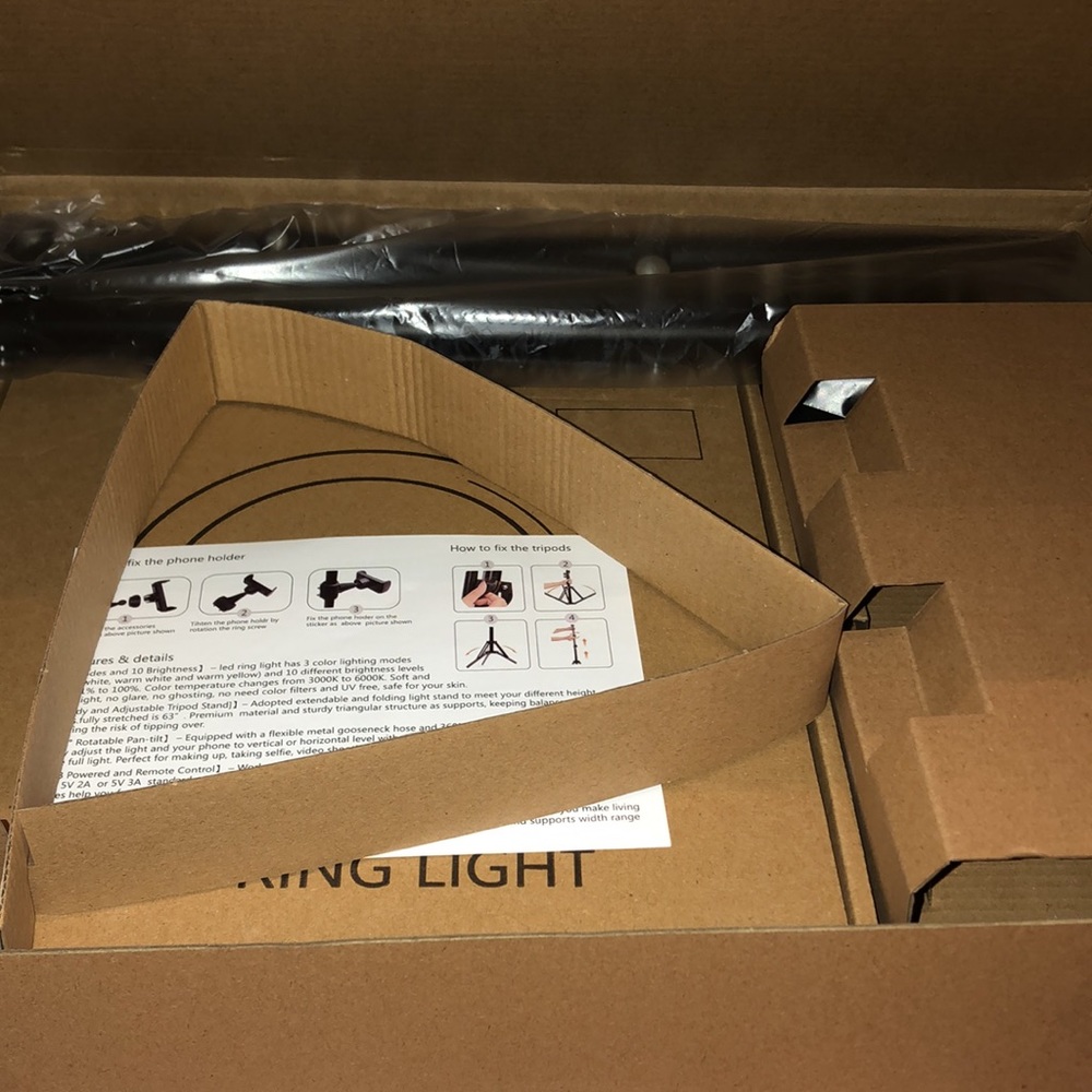 LED Ring Light with stand! - Picture 2 of 2